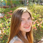 Doy clases particulares de biología, química y matemáticas. Me gusta enseñar, por lo que tengo bastante paciencia